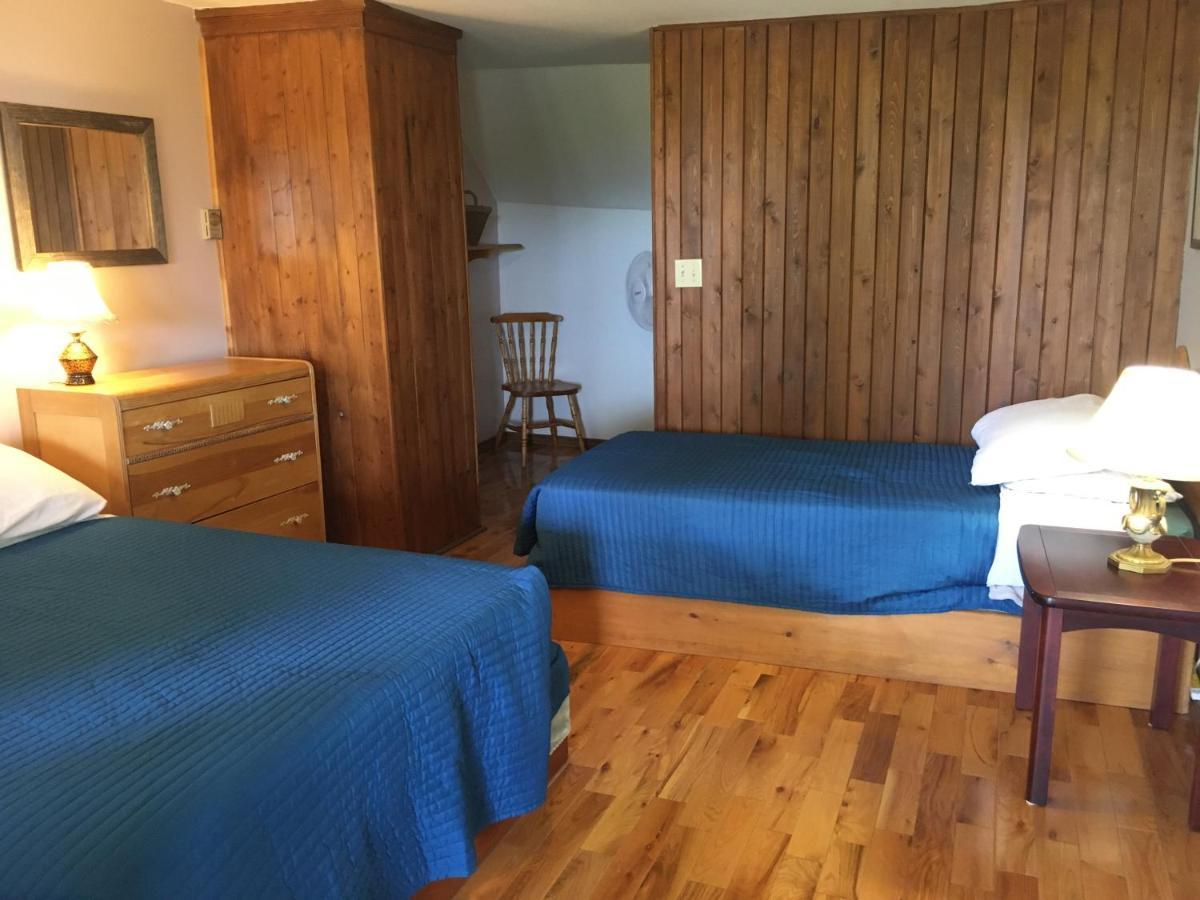 L'Aubergine Hotel Saint Hilarion Bagian luar foto