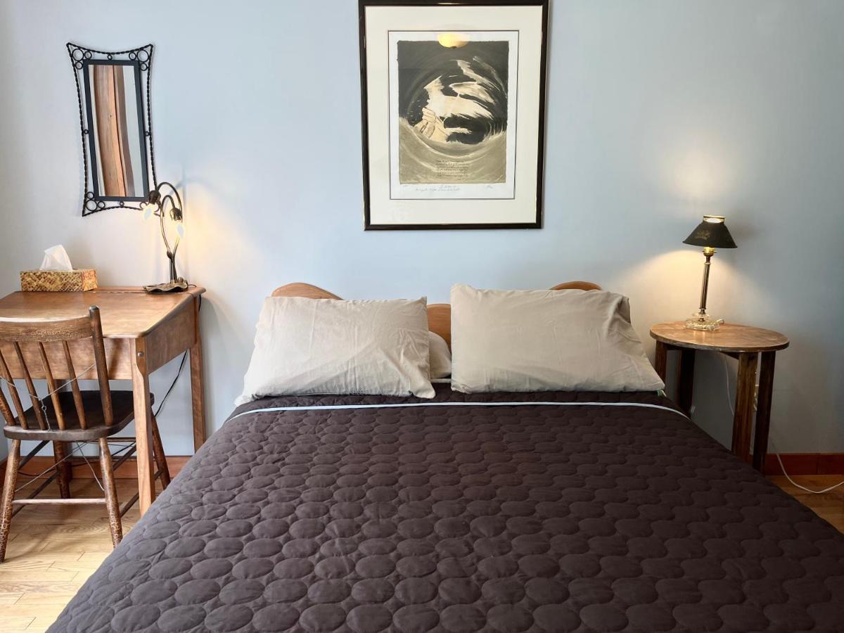 L'Aubergine Hotel Saint Hilarion Bagian luar foto